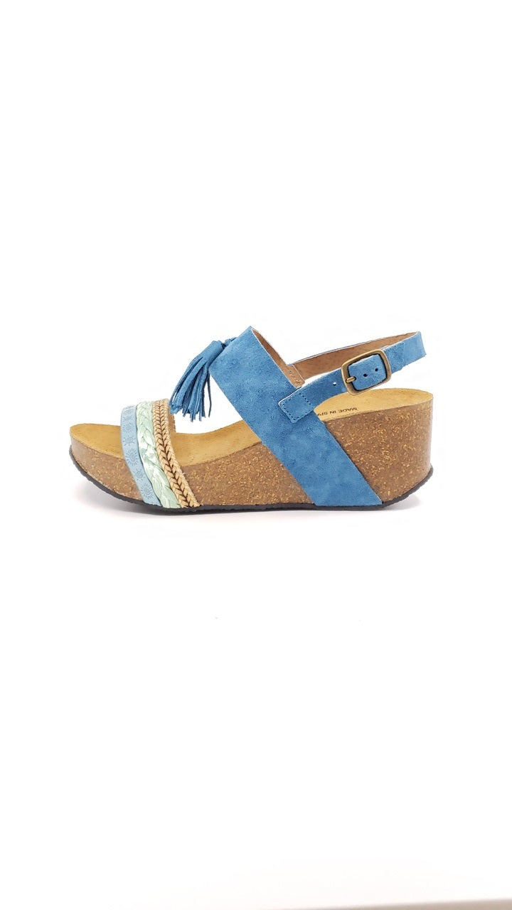 Tassel Wedge - Petroleo