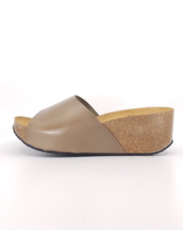 Strapless Wedge - Caribon