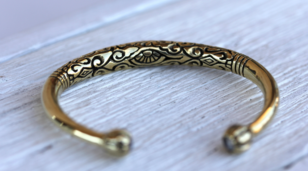 Cloud Cuff made of Brass
