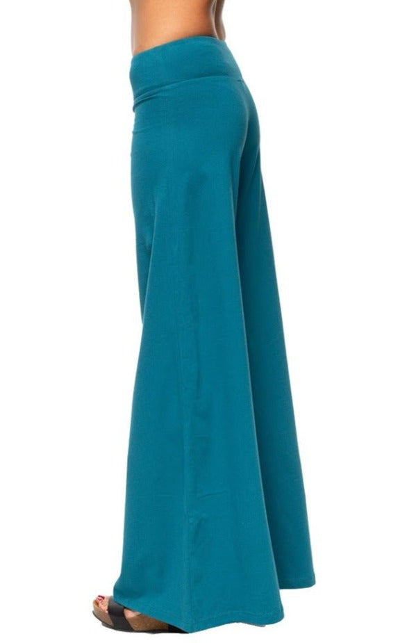 Liza Enn eshakda becerdin oladi